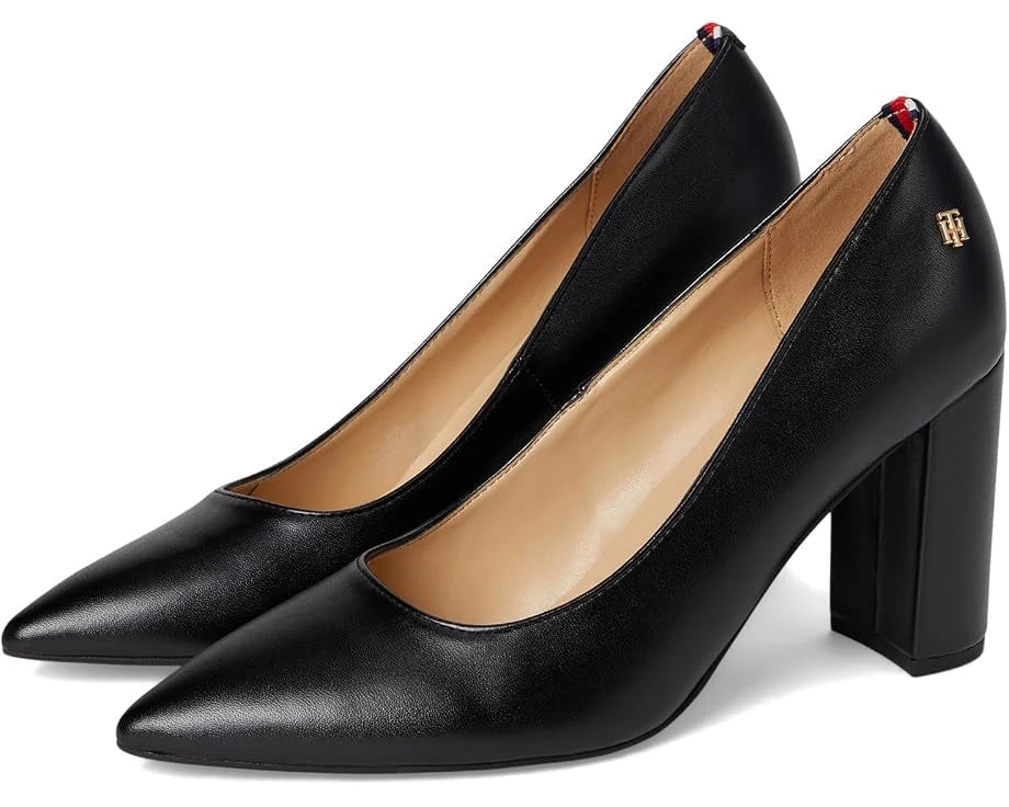Black Classic Pump